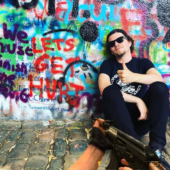 Meet your Posher, James - Picture 1 of 1